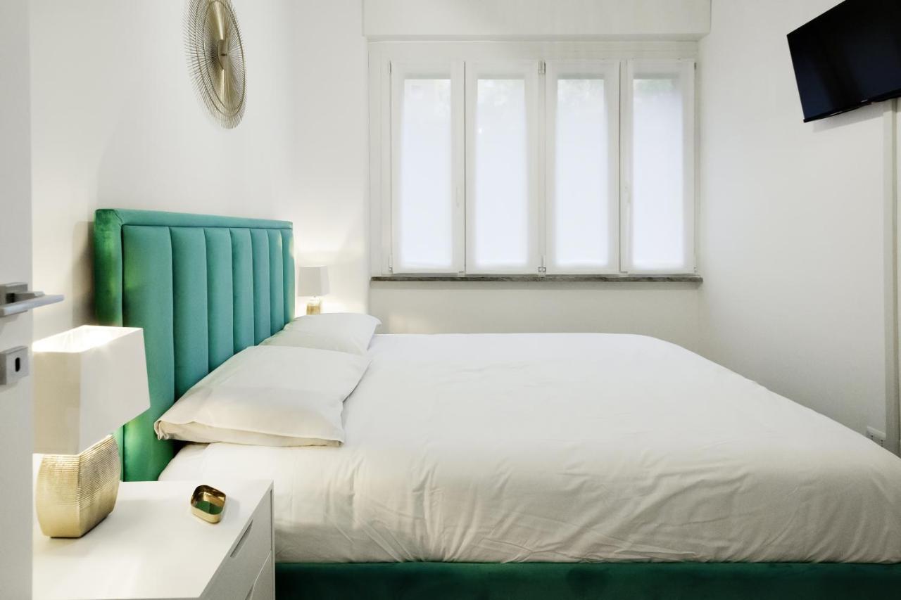 Live Doria - Luxury Apartment Рим Екстериор снимка