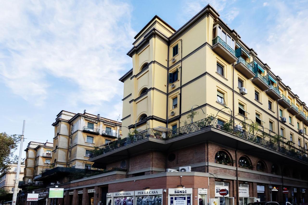 Live Doria - Luxury Apartment Рим Екстериор снимка